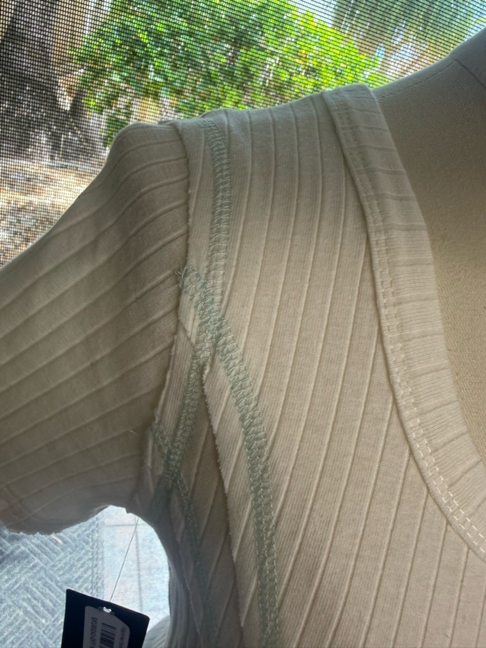 POL White Ribbed Scoop-Neck Short Sleeve Top - Picture 2 of 3